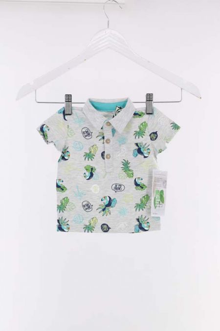 Tricou C&A nou cu eticheta model cu imprimeu tropical si guler ascutit, baieti