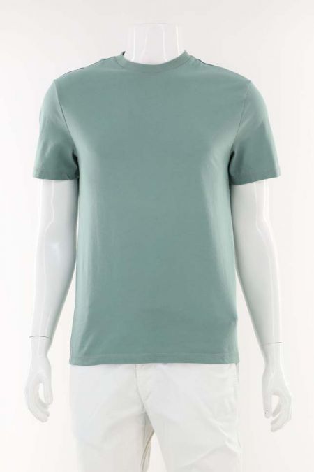 Tricou H&M model regular fit cu decolteu la baza gatului, barbati