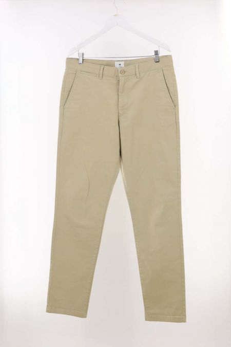 Pantaloni H&M model monocromatic cu inchidere cu nasturi, barbati 